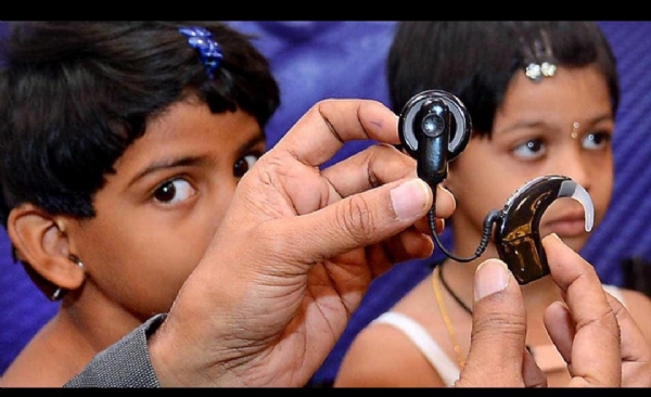 चित्र के द्वारा मशीन का दिया गया डेमो चित्र के द्वारा मशीन का दिया गया डेमो