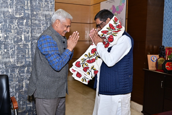 मुख्यमंत्री और कुलपति मुख्यमंत्री और कुलपति