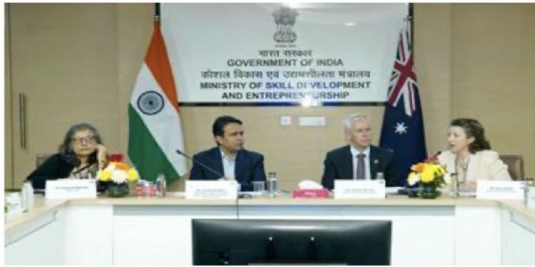 बैठक में मौजूद भारत और ऑस्ट्रेलिया का प्रतिनिधिमंडल
