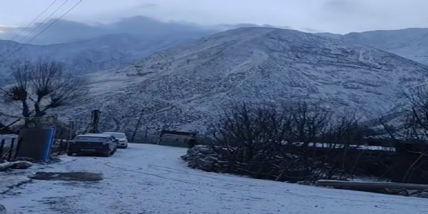 हिमाचल के ऊंचाई वाले इलाकों में ताज़ा बर्फबारी, शिमला में खिली धूप, एक हफ्ते तक मौसम रहेगा साफ