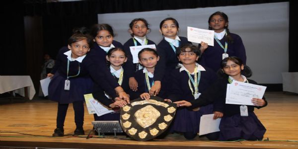 जेवीएम, श्यामली में 103 छात्रों को मिला सम्मान