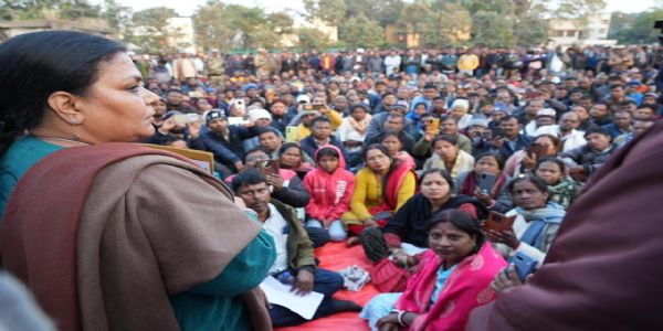 मंत्री दीपिका पांडेय ने मनरेगा कर्मियों की सुनी समस्याएं