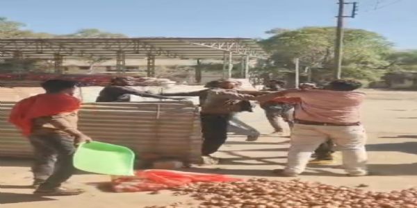 राजगढ़ः कृषि उपज मंडी में किसान के साथ मारपीट, व्यापारी सहित तीन पर केस दर्ज