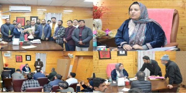 सकीना इटू ने श्रीनगर सचिवालय में एक बड़ा पब्लिक आउटरीच सेशन किया आयोजित