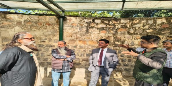 एनडीएमसी उपाध्यक्ष ने नेहरू पार्क में स्कल्प्चर पार्क के लिए स्थान का किया निरीक्षण