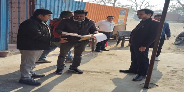 पार्किग संचालक कंपनी पर लगाया 10 हजार का जुर्माना