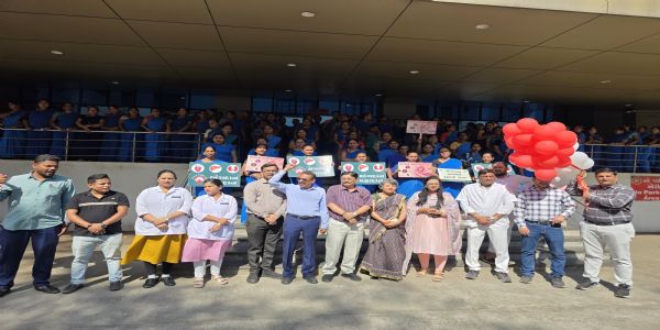 नई सिविल अस्पताल में 151 सफाई बहनों को ब्लैंकेट भेंट नई सिविल अस्पताल में 151 सफाई बहनों को ब्लैंकेट भेंट