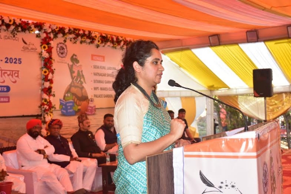 साहित्य महोत्सव से छोटी काशी ने इतिहास रचा है : श्री बंजारा