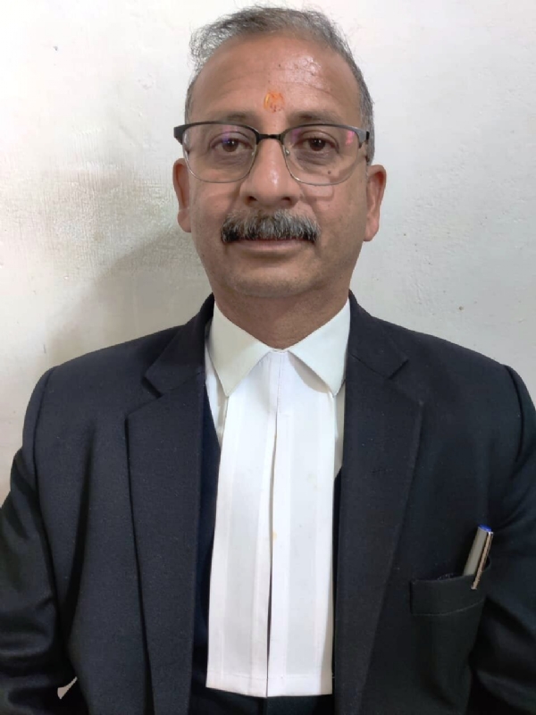 आलोक मेहरा