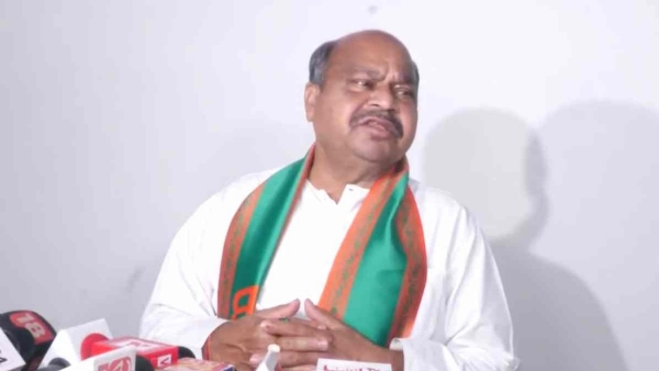 कांग्रेस को अब बोरिया -बिस्तर बांधकर इटली चले जाना चाहिए : विधायक पुरंदर  मिश्रा - हिन्दुस्थान समाचार