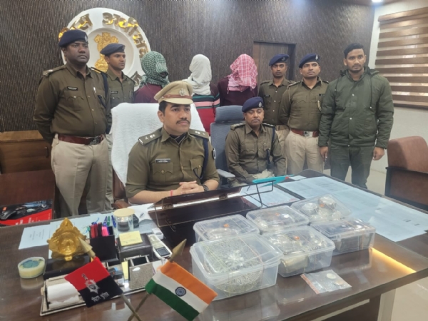 रेलवे संवेदक के घर हुई चोरी मामले का पुलिस ने किया उद्भेदन, तीन गिरफ्तार