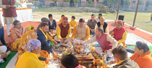 सरस्वती विद्या मंदिर में बसंत पंचमी का आयोजन