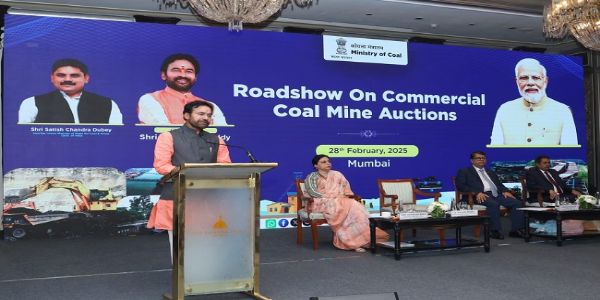 कोयला क्षेत्र में निवेश पर आयोजित कार्यक्रम को संबोधित करते जी. किशन रेड्डी