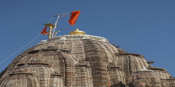 वडनगर के प्राचीन हाटकेश्वर मंदिर के स्वर्णमंडित शिखर का मुख्यमंत्री ने किया लोकार्पण