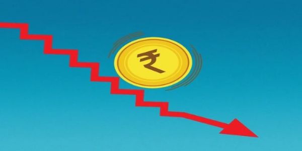 डॉलर की तुलना में 11 पैसे की कमजोरी के साथ बंद हुआ रुपया
