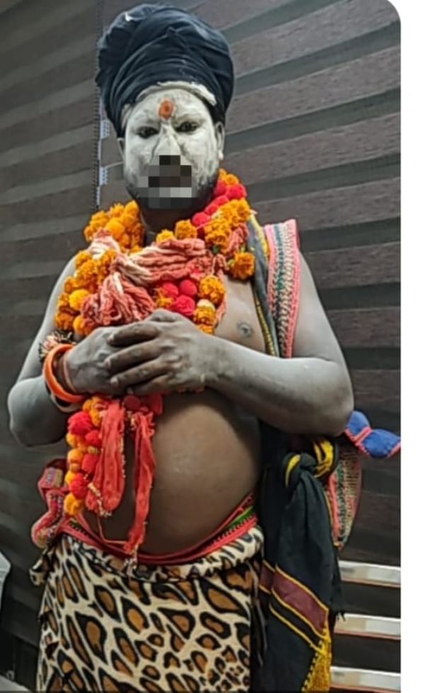 सोने की अंगूठी में दोष होने का बताकर अंगूठी उतरवाई,चार जालसाज पकड़े