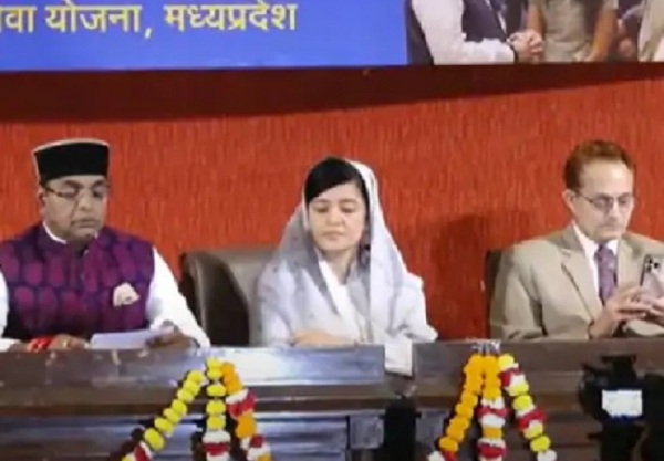 विधानसभा में हुआ राज्य स्तरीय युवा संसद का आयोजन