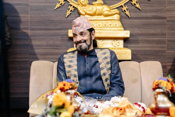 नेपाल के पूर्व युवराज पारस शाह नेपाल के पूर्व युवराज पारस शाह
