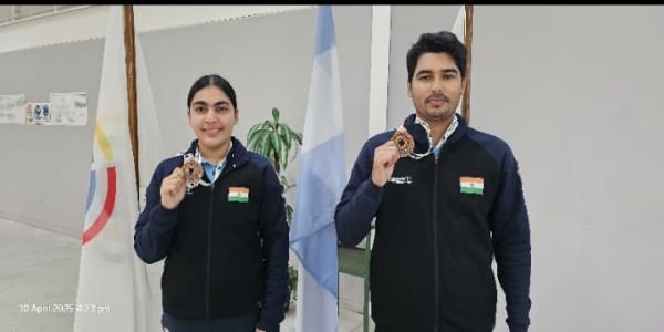 भारत ने वर्ष के पहले शूटिंग विश्व कप में ओवरऑल दूसरा स्थान हासिल किया भारत ने वर्ष के पहले शूटिंग विश्व कप में ओवरऑल दूसरा स्थान हासिल किया