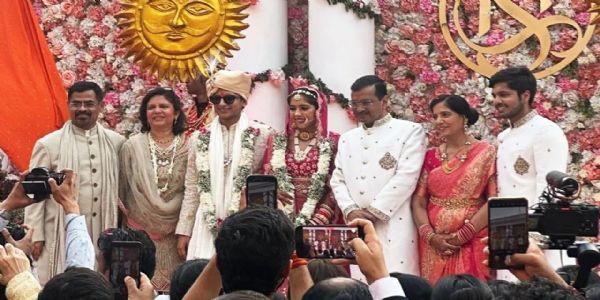Kejriwal Daughter get married to Sambhav Jain