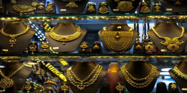 सर्राफा बाजार में ऑल टाइम हाई के नए रिकॉर्ड पर पहुंचा सोना