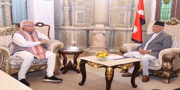 ऊर्जा मंत्री मनोहर लाल ने काठमांडू में नेपाल के प्रधानमंत्री ओली से की शिष्टाचार मुलाकात