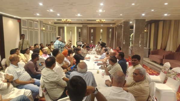 विहिप द्वारा बुलाई गई बैठक का छाया चित्र