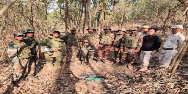 मणिपुर में तलाशी अभियान के दौरान बरामद हुए छह आईईडी