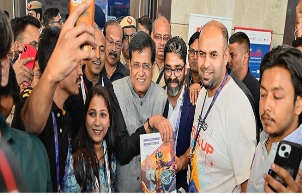 मीडिया को संबोधित करते हुए केंद्रीय मंत्री वाणिज्‍य एवं उदयोग मंत्री पीयूष गोयल