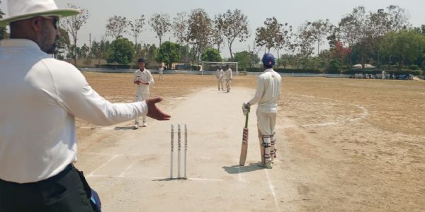 आईएफटीएम विश्वविद्यालय मुरादाबाद में डिस्ट्रिक्ट स्पोर्ट्स एसोसिएशन द्वारा अंडर-16 क्रिकेट लीग शुरू