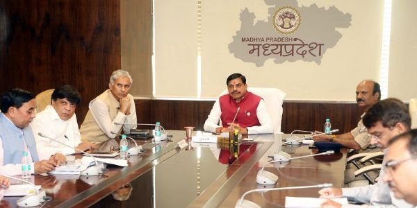 प्रधानमंत्री के मप्र आगमन की तैयारियों की समीक्षा बैठक