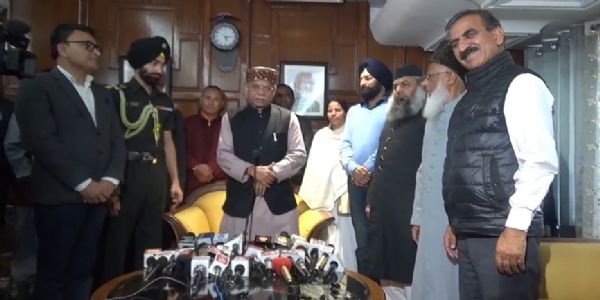 राजभवन में सर्वधर्म बैठक: एकता का संदेश, पाकिस्तान की कायराना हरकतों की निंदा
