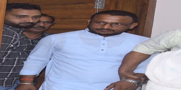 विधायक रिश्वत कांड मामला: सीसीटीवी फुटेज में रिश्वत लेकर जाते नजर आए विधायक