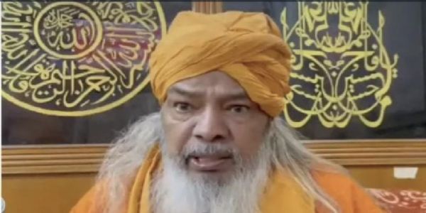 पाकिस्तान के पांच टुकड़े होने चाहिएः दरगाह दीवान
