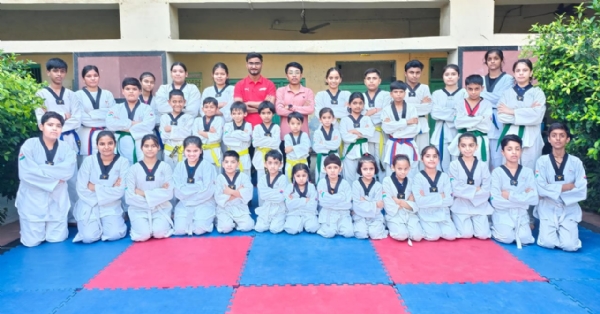 जिला स्तरीय कलर बेल्ट परीक्षा में ताइक्वांडो के 35 खिलाड़ियों ने उत्तीर्ण की परीक्षा जिला स्तरीय कलर बेल्ट परीक्षा में ताइक्वांडो के 35 खिलाड़ियों ने उत्तीर्ण की परीक्षा