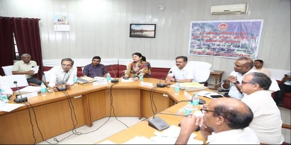 वनवासियों को मिले वनभूमि के वाजिब हकः अपर मुख्य सचिव वर्णवाल