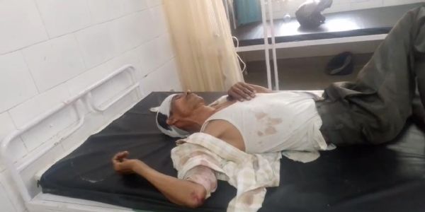 शादी समारोह में भात भरने जा रहे बाइक चालक की मौत, साथी घायल