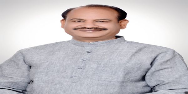 लोकसभा अध्यक्ष ने दी अपने समकक्ष मिल्टन डिक को पुनः निर्वाचन पर बधाई