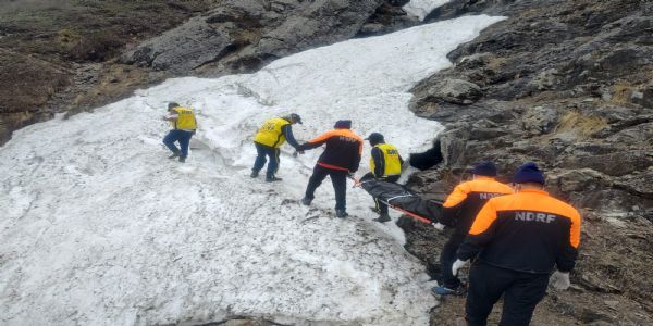चौराबाड़ी ग्लेशियर से महाराष्ट्र के यात्री का शव बरामद
