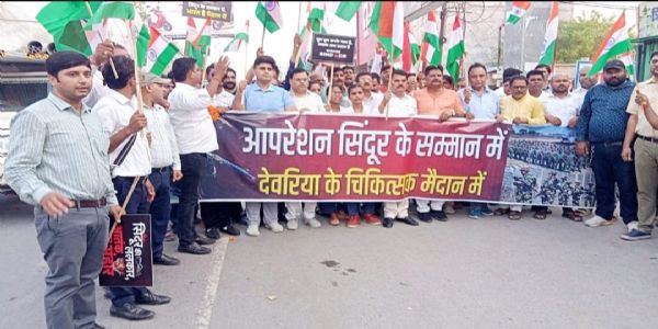 सैनिकों के शौर्य की गाथा है तिरंगा यात्रा : डा अभय मणि