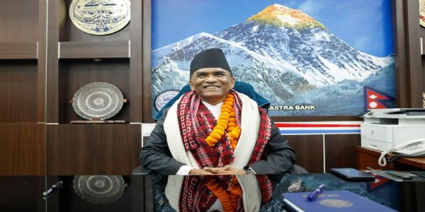 नेपाल राष्ट्र बैंक के नवनियुक्त गवर्नर विश्व पौडेल