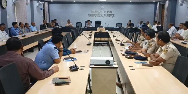 श्रावणी मेले को लेकर जिलाधिकारी ने की बैठक