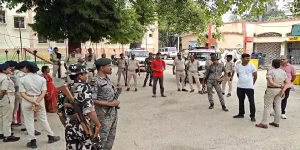 मुठभेड़ में 25 हजार का इनामी अपराधी गुरुदेव मंडल ढेर