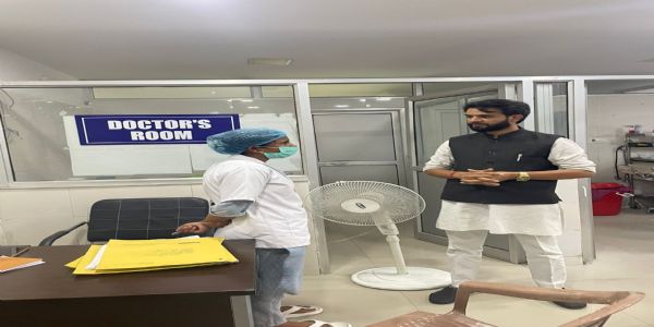 सांसद प्रतिनिधि के प्रयास से डायलिसिस सेंटर में बहाल हुई एसी सुविधा