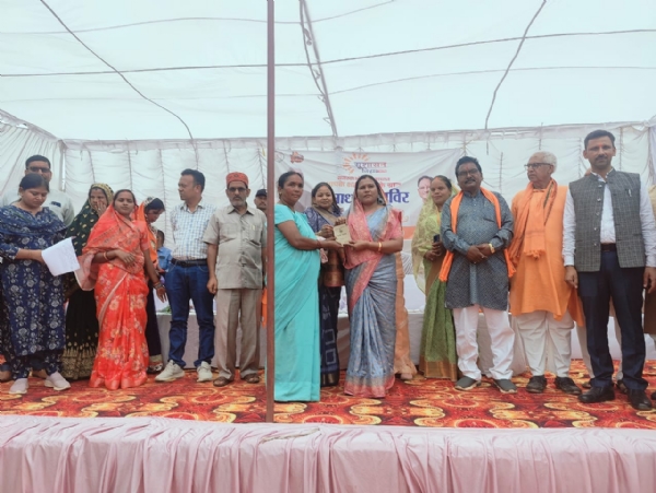 ग्राम दुरती में सुशासन तिहार के तहत समाधान शिविर का आयोजन संपन्न