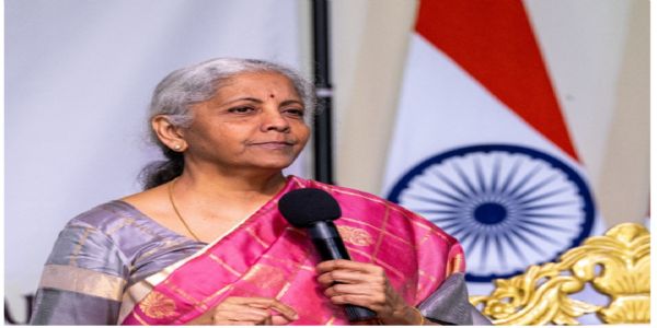 वित्त मंत्री निर्मला सीतारमण