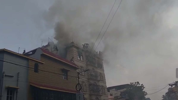 बेहाला में आग बेहाला में आग