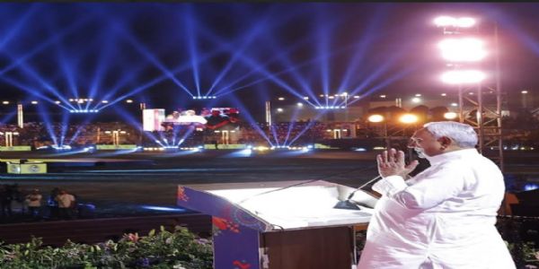 खेलो इंडिया यूथ गेम्स  के उद्घाटन संस्करण के दौरान सीएम नीतिश कुमार