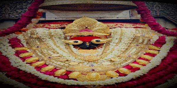 विंध्यधाम में उमड़ा आस्था का सैलाब, देवी दरबार में गूंजे श्रद्धा के जयघोष