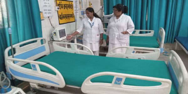 अलर्ट के चलते जिला अस्पताल में 20 बेड का वार्ड आरक्षित, चिकित्सकों की छुट्टियां निरस्त